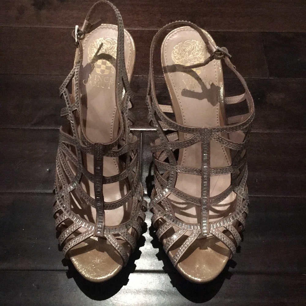 Vince Camuto heels size 8 1/2